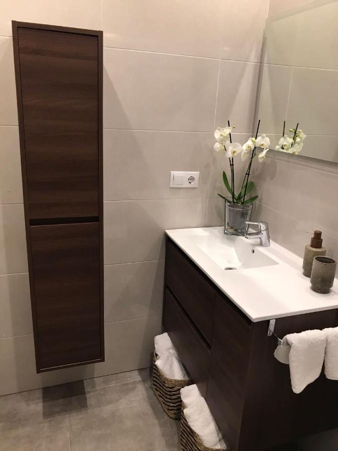 Apartamento Palacio Valdes, Centro Aviles, Con Parking Exterior photo